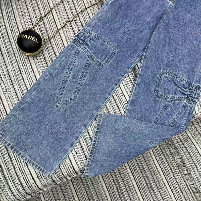 Ch**el jeans